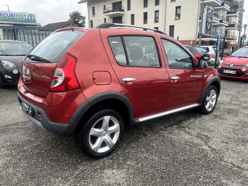 DACIA SANDERO STEPWAY 1.6 16V 87CV