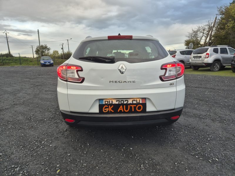 RENAULT MEGANE III ESTATE DCI 90CV AUTHENTIQUE 2011 123000 KM 