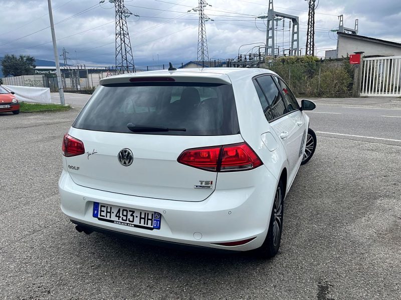 VOLKSWAGEN GOLF 2016