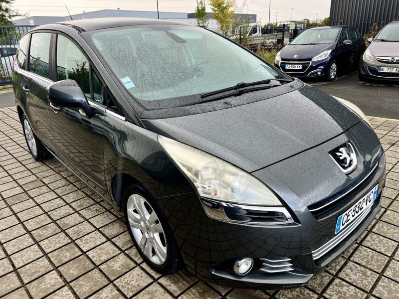 PEUGEOT 5008 1,6 E-HDI 112CH FAP BMP6 BLUE LION ACTIVE 7PL