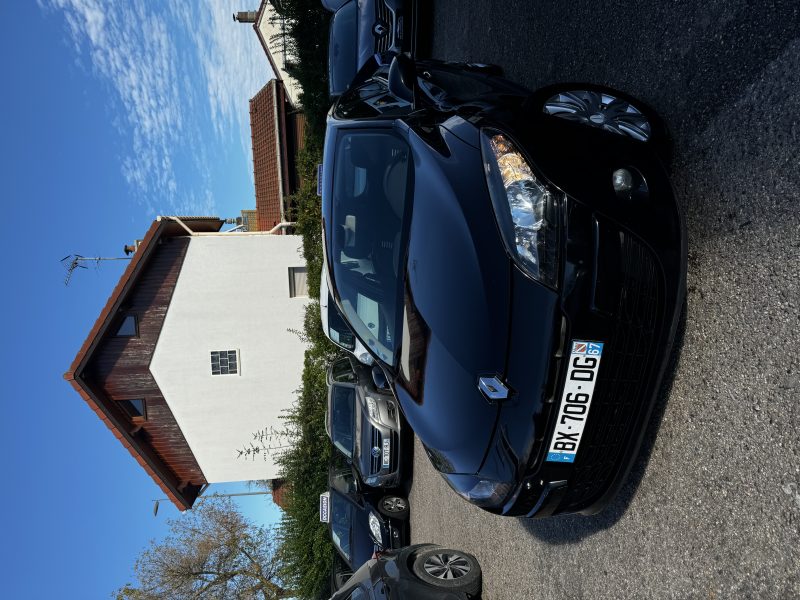 RENAULT MEGANE 2011