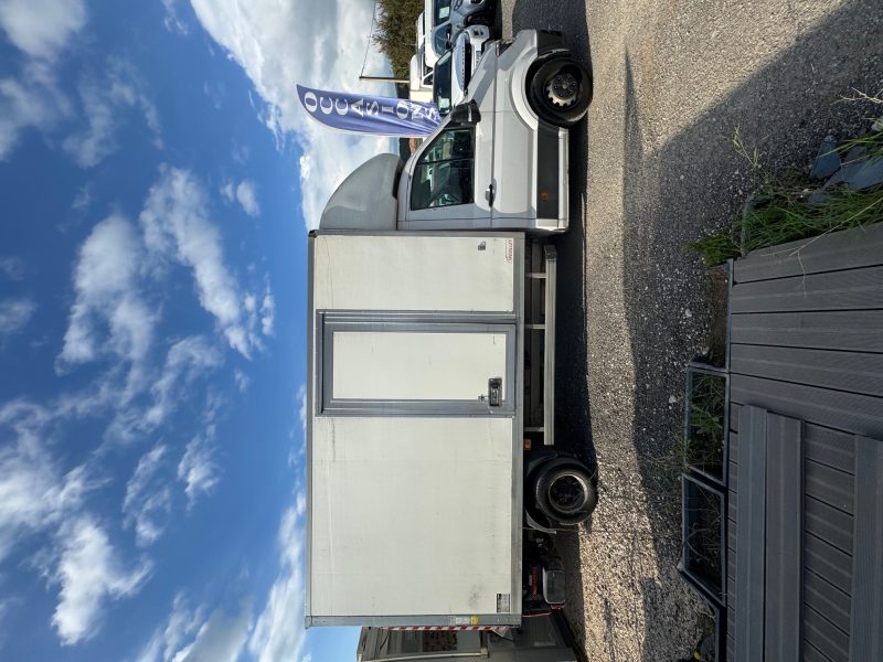 VOLKSWAGEN CRAFTER HAYON 20m3 2.0 TDI 