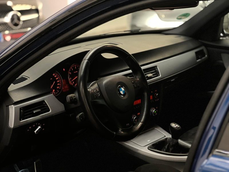 BMW SERIE 3 325I 3.0 218CH M SPORT