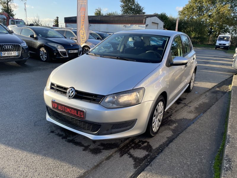 VOLKSWAGEN POLO 2012