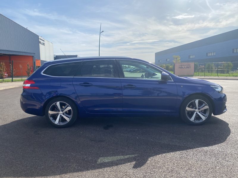 PEUGEOT 308 2019