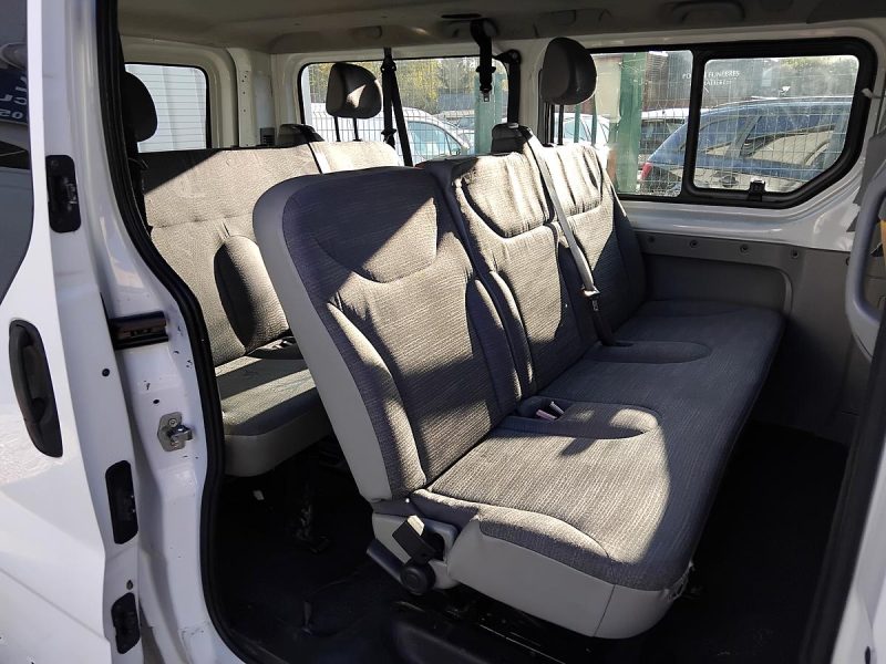 RENAULT TRAFIC 2005