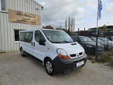 RENAULT TRAFIC 2005