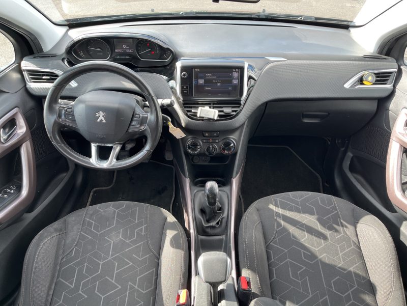 PEUGEOT 2008 2016