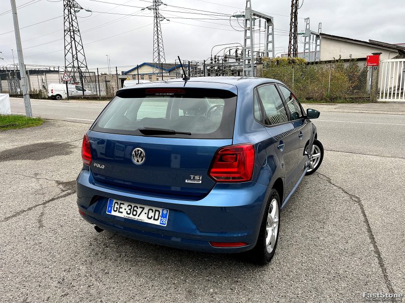 VOLKSWAGEN POLO 2014