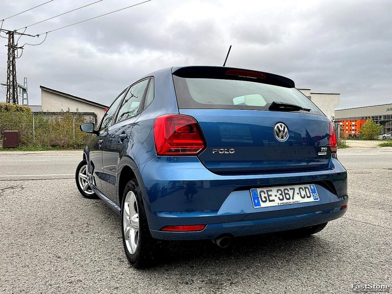 VOLKSWAGEN POLO 2014