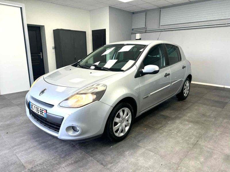 RENAULT CLIO 2009