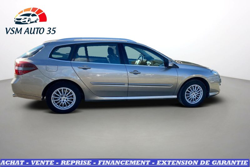 RENAULT LAGUNA III Estate 2.0 dCi 130 Expression BVM6