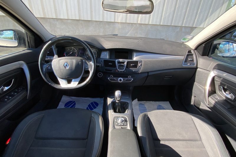 RENAULT LAGUNA III Estate 2.0 dCi 130 Expression BVM6