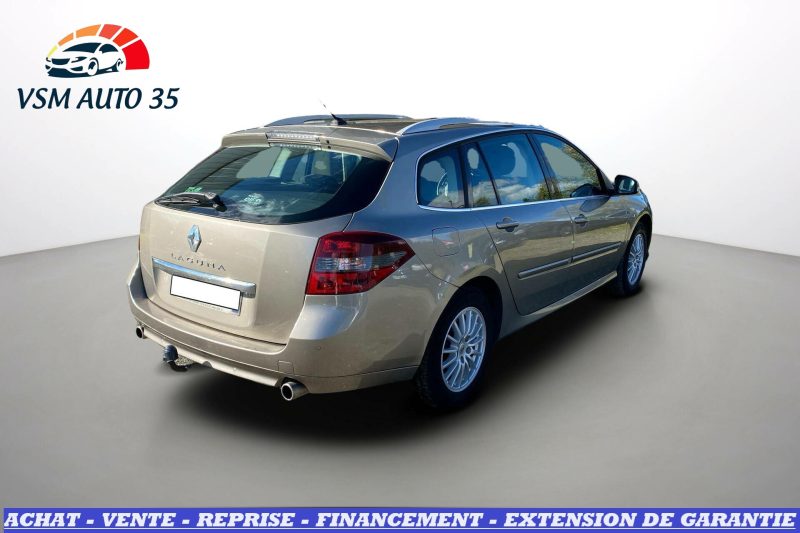 RENAULT LAGUNA III Estate 2.0 dCi 130 Expression BVM6