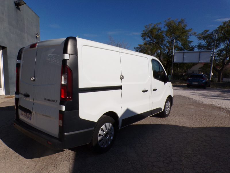 RENAULT TRAFIC III Fourgon 2018