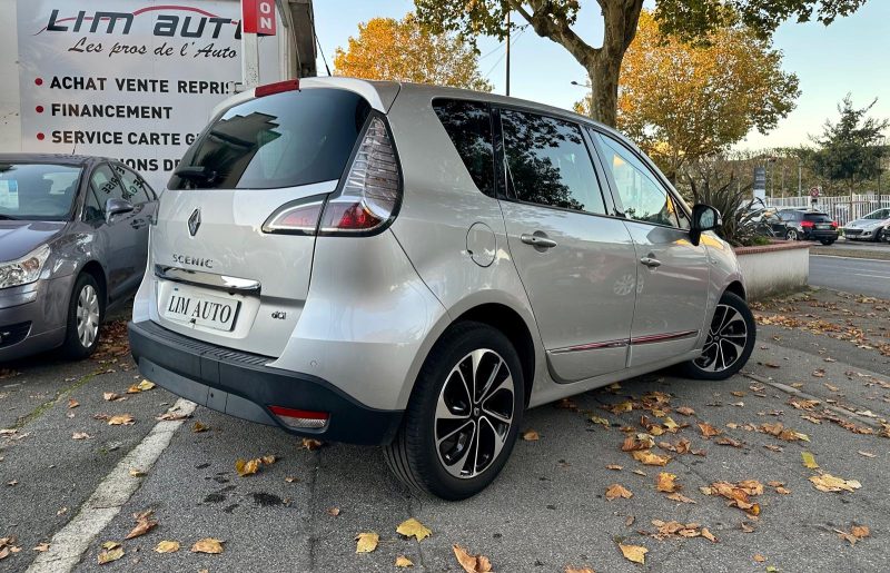 RENAULT SCENIC 2015