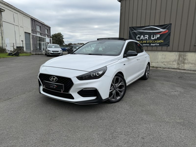 HYUNDAI i30 2019