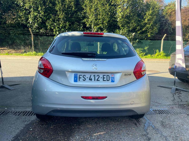 PEUGEOT 208 1.4HDI 70CV