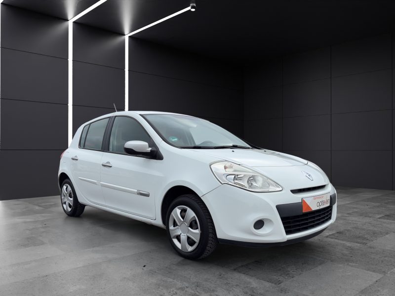 RENAULT CLIO III 2014 1.2L 16V EXPRESSION