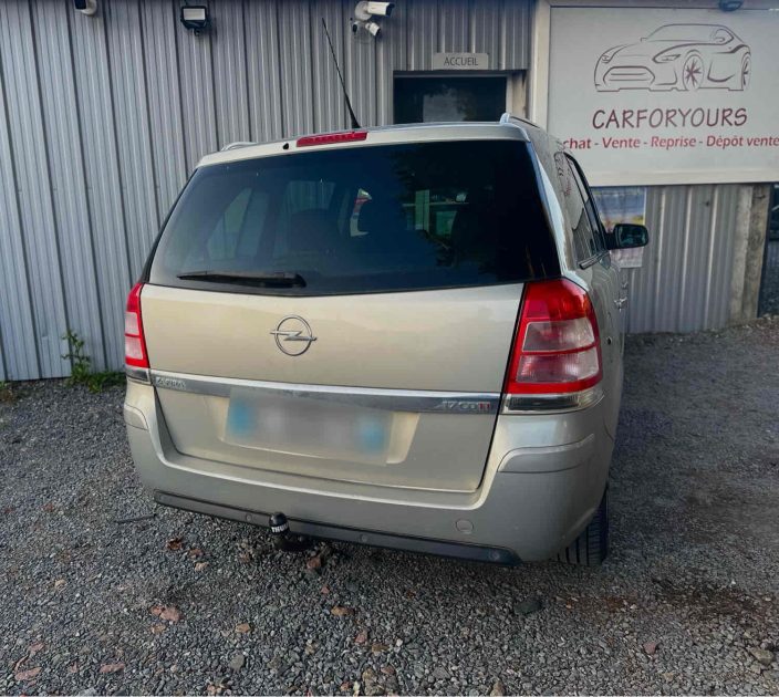 OPEL ZAFIRA 2010