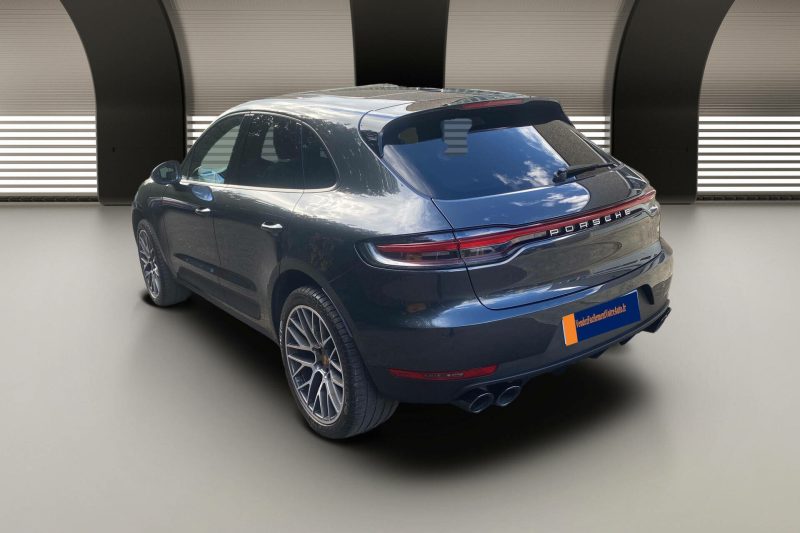 PORSCHE MACAN 2019