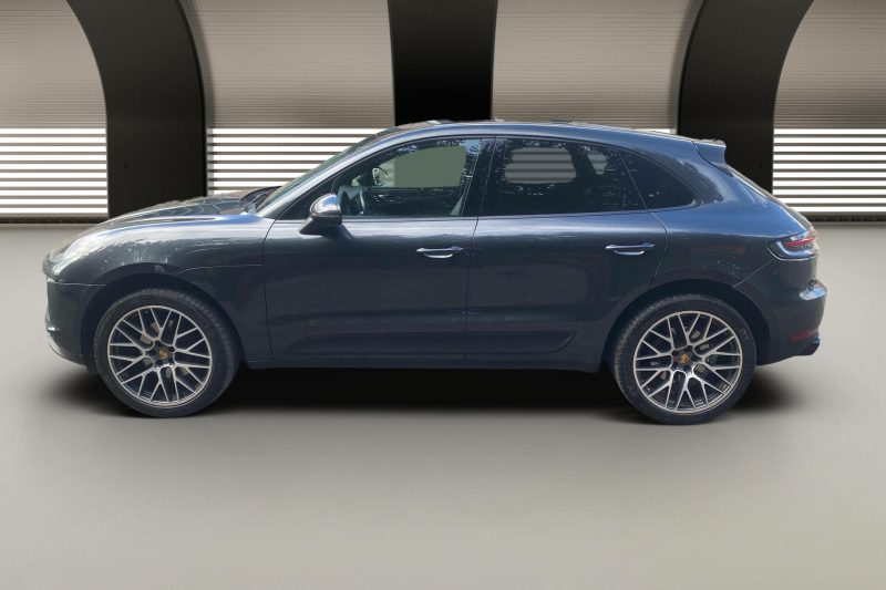 PORSCHE MACAN 2019