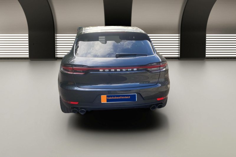 PORSCHE MACAN 2019