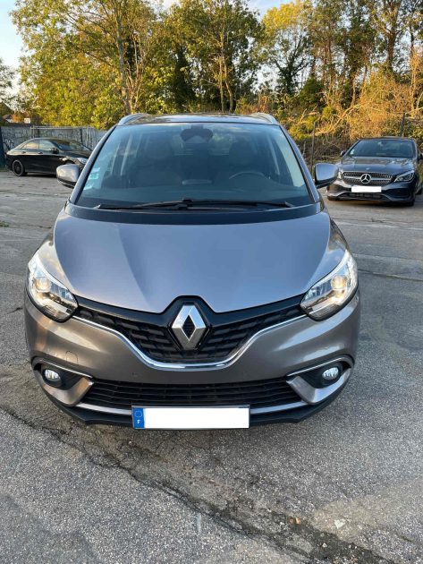 RENAULT MEGANE SCENIC 2018