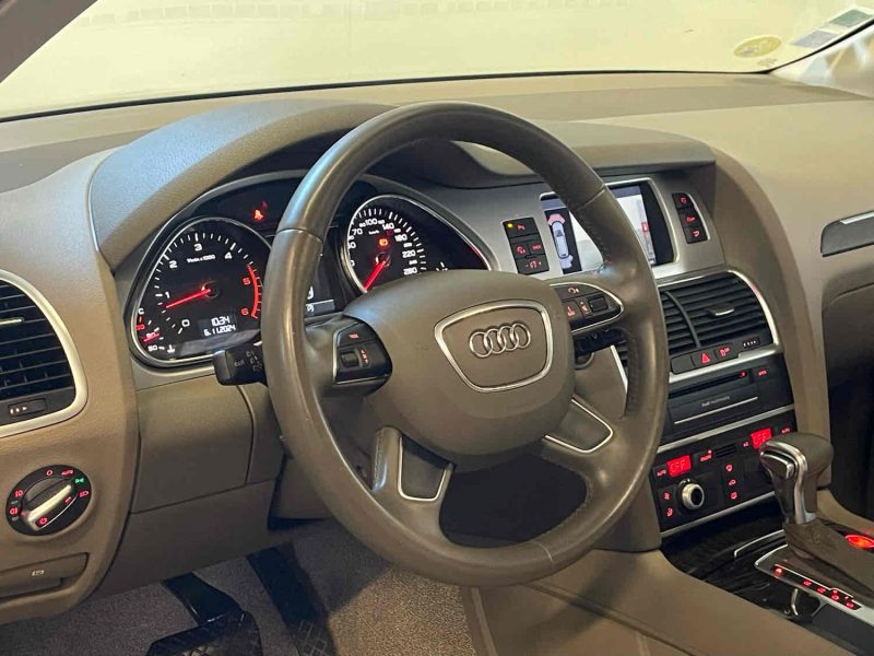 AUDI Q7 2013