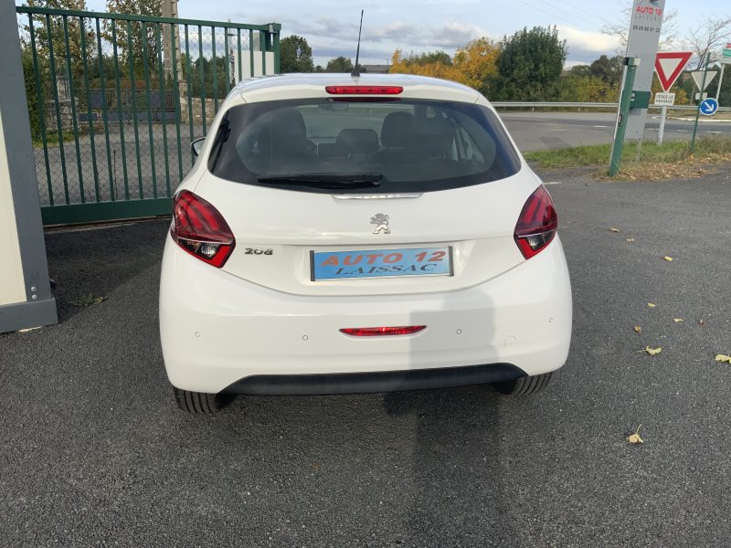 PEUGEOT 208 I 2020