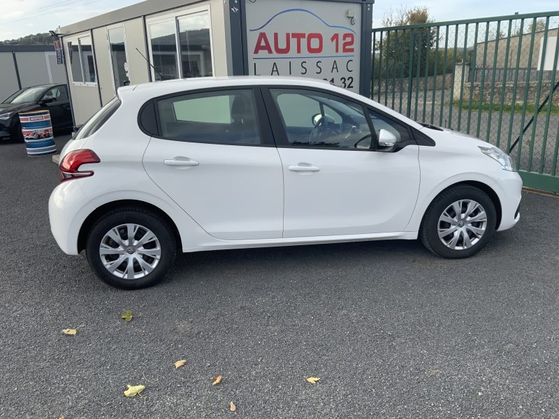 PEUGEOT 208 I 2020