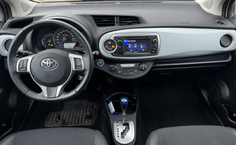 TOYOTA YARIS 1.5 Hybrid 100 Style