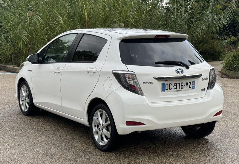 TOYOTA YARIS 1.5 Hybrid 100 Style