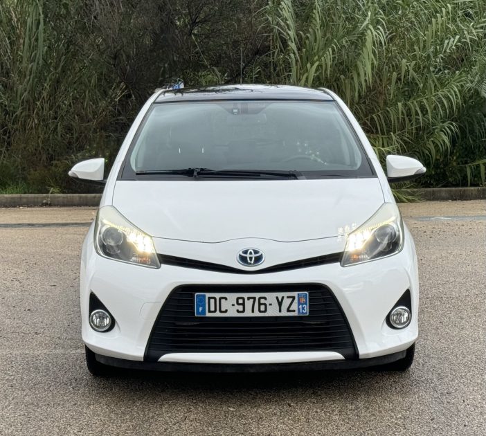 TOYOTA YARIS 1.5 Hybrid 100 Style