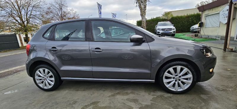 VOLKSWAGEN POLO V 