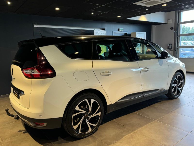 RENAULT GRAND SCENIC  2018