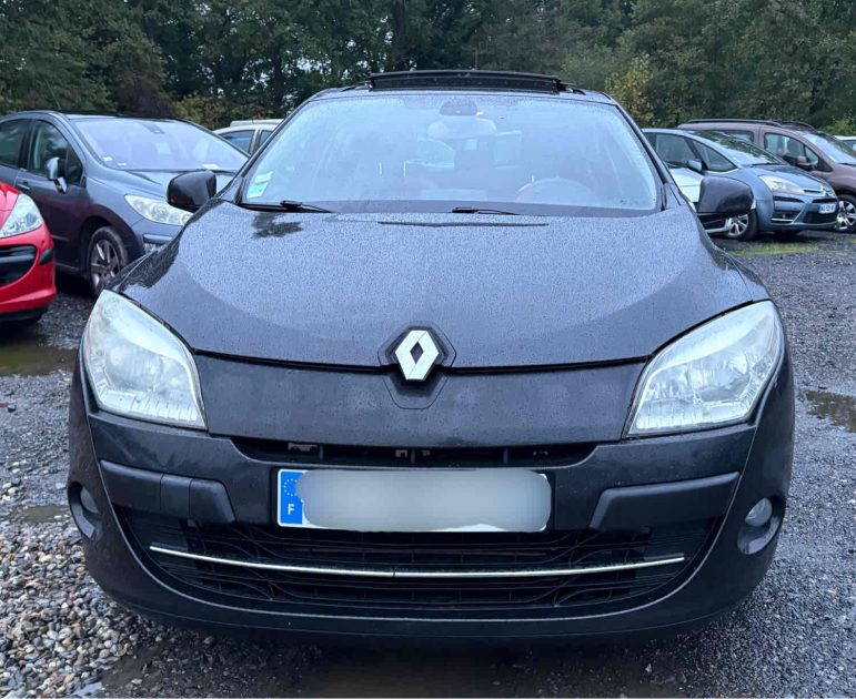 RENAULT MEGANE 2010