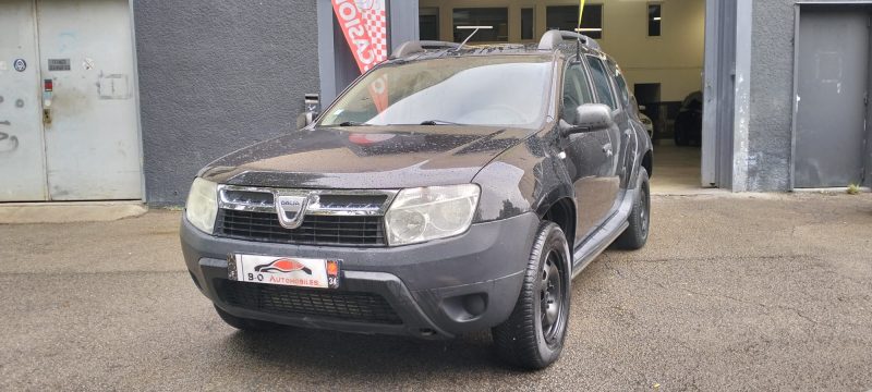 Dacia Duster 1.5 dCi 90 CH, Noir, 5 cv, 5 portes, *Excellent état*, *SUV*