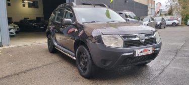 Dacia Duster 1.5 dCi 90 CH, Noir, 5 cv, 5 portes, *Excellent état*, *SUV*