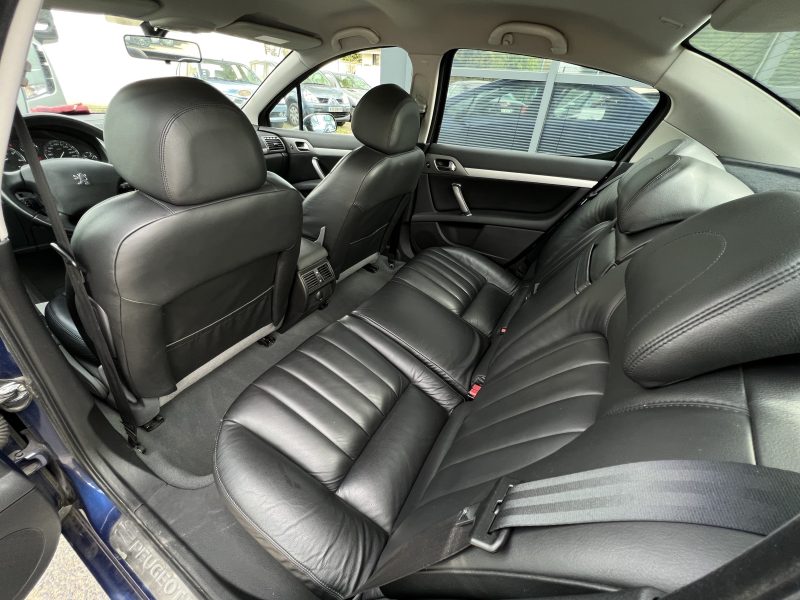 PEUGEOT 407 EXECUTIVE PACK 2.0 136 Cv BOITE AUTOMATIQUE 39 400 Kms - GARANTIE 1 AN