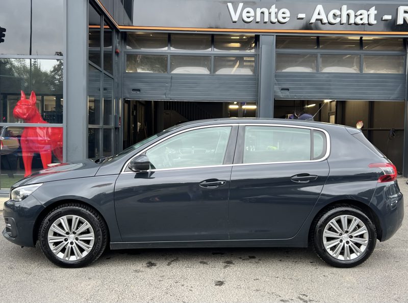 PEUGEOT 308 II PHASE 2 ALLURE 1.5 BLUE HDI 130 Cv BOITE AUTO / APPLE & ANDROID - GARANTIE 1 AN