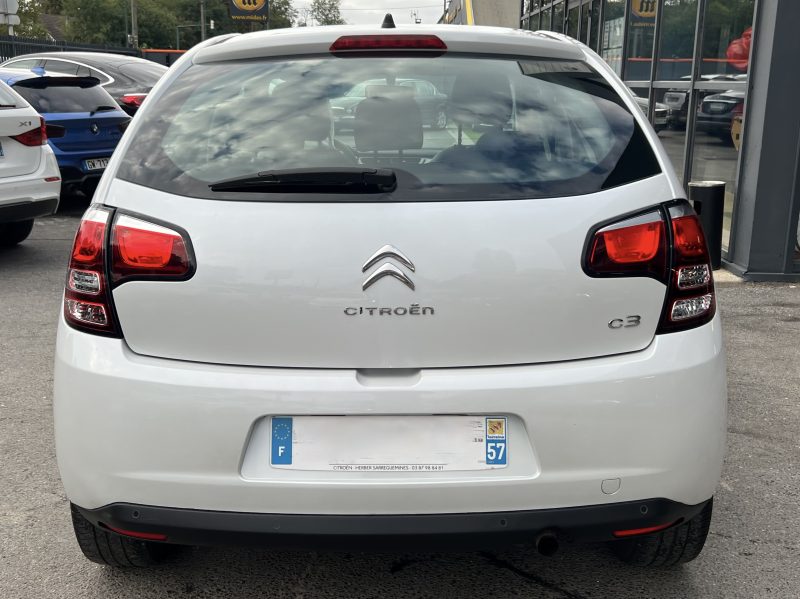 CITROEN C3 II EXCLUSIVE 1.2 82 Cv APPLE CARPLAY ECRAN TACTILE REGULATEUR CRIT AIR 1 - GARANTIE 1 AN