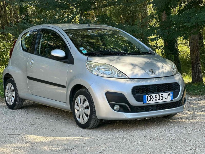 PEUGEOT 107 1.0i 68ch ACTIVE 3P