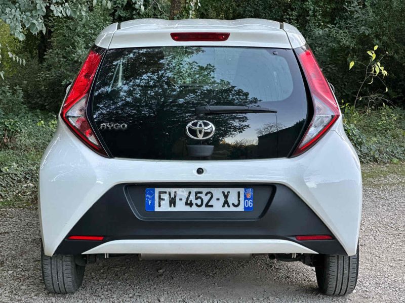 TOYOTA AYGO 1.0 VVT-i 72ch X 5p 