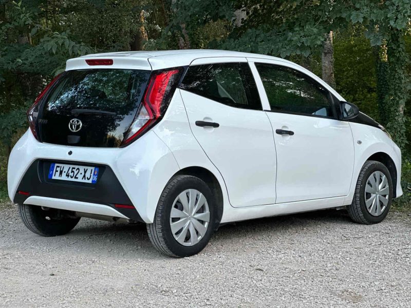 TOYOTA AYGO 1.0 VVT-i 72ch X 5p 