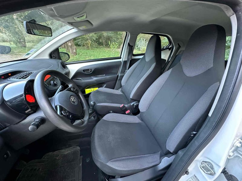 TOYOTA AYGO 1.0 VVT-i 72ch X 5p 