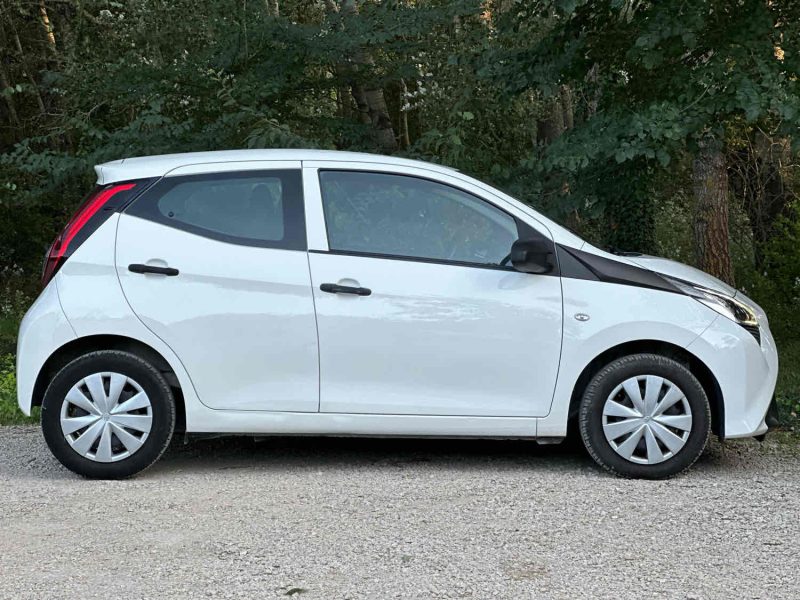 TOYOTA AYGO 1.0 VVT-i 72ch X 5p 