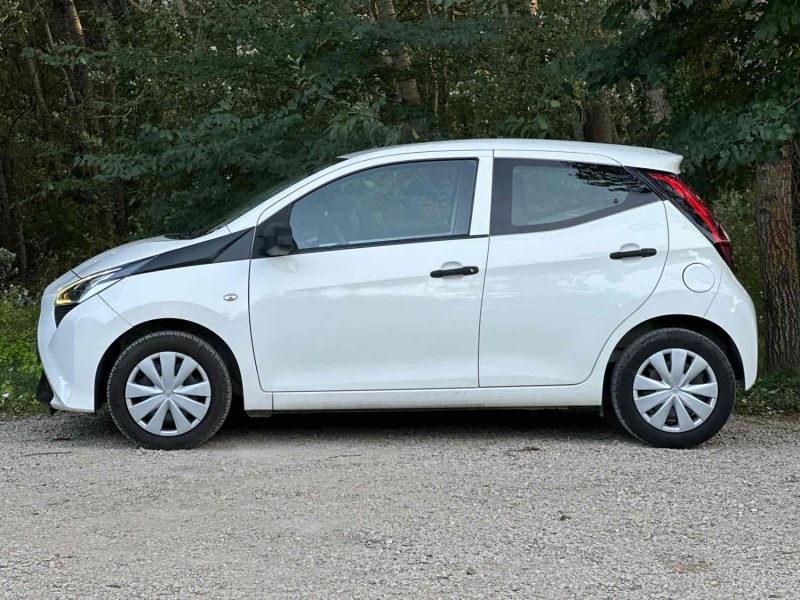 TOYOTA AYGO 1.0 VVT-i 72ch X 5p 