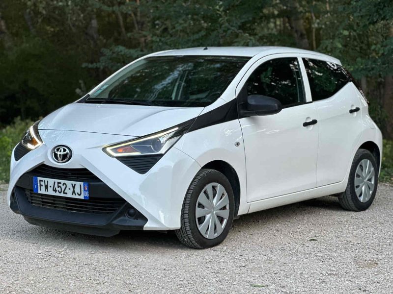 TOYOTA AYGO 1.0 VVT-i 72ch X 5p 