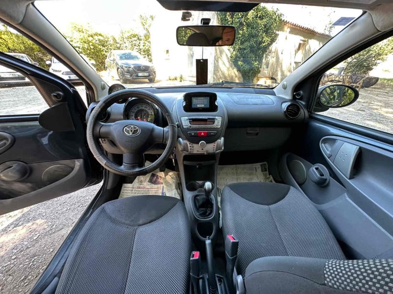 TOYOTA AYGO 1.0 VVT-i 68ch CONNECT 5P